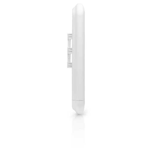 Ubiquiti 5 GHz NanoStation ac Radio -Up to 450 Mbps Real TCP IP Throughput, 15 km Link Range