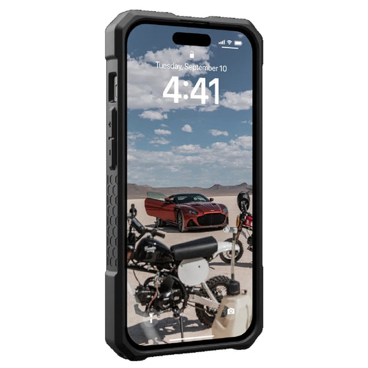 UAG Monarch Pro MagSafe Kevlar Apple iPhone 15 (6.1 ft) Rugged Case - Kevlar Black(114219113940),25ft. Drop Protection (7.6M), 10 Years Warranty