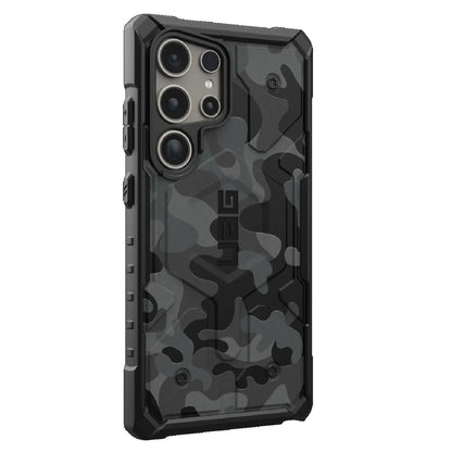 UAG Pathfinder SE Pro Magnetic Samsung Galaxy S24 Ultra 5G (6.8 ft) Rugged Case - Black Midnight Camo (214426114061), 10 Years Warranty
