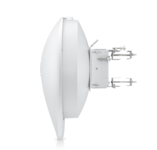 Ubiquiti airFiber 60 Xtreme-Range,Multi-gigabit, 60 GHz Bridge for Long-distance Links, 15 km, 2.7 Gbps duplex, 1 GbE, 1 10G SFP port,