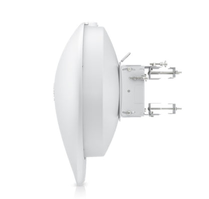 Ubiquiti airFiber 60 Xtreme-Range,Multi-gigabit, 60 GHz Bridge for Long-distance Links, 15 km, 2.7 Gbps duplex, 1 GbE, 1 10G SFP port,