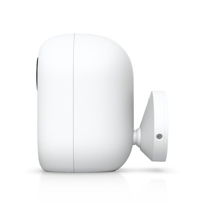 Ubiquiti G6 Instant White, Plug-and-play, 4K WiFi-connected Camera, With A 1 1.8 ft 8MP Image Sensor, Multi-TOPs AI Engine, Two-way Audio